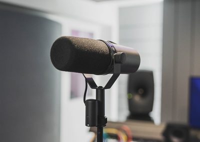 Micro Shure SM7B dans le Studio d'enregistrement Sonicscape Studio